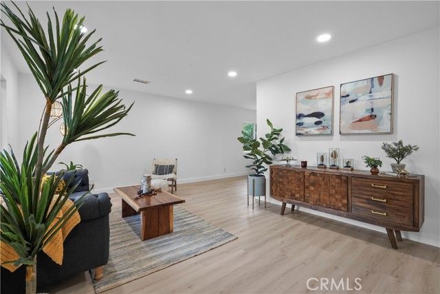 925 El Paso, Highland Park (los Angeles), CA 90042