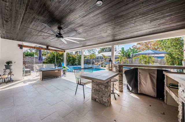 1613 ELIZABETH LANE, Clearwater, FL 33755