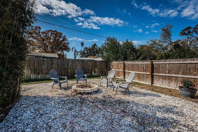 1613 ELIZABETH LANE, Clearwater, FL 33755