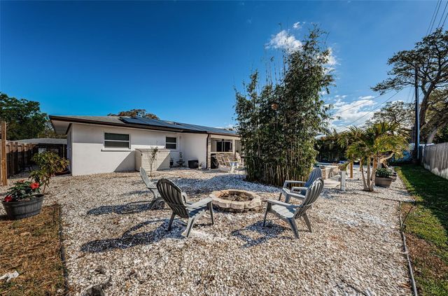 1613 ELIZABETH LANE, Clearwater, FL 33755