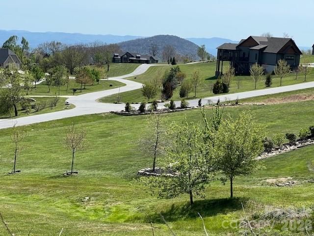 4642 Bearwallow Road, Hendersonville, NC 28792