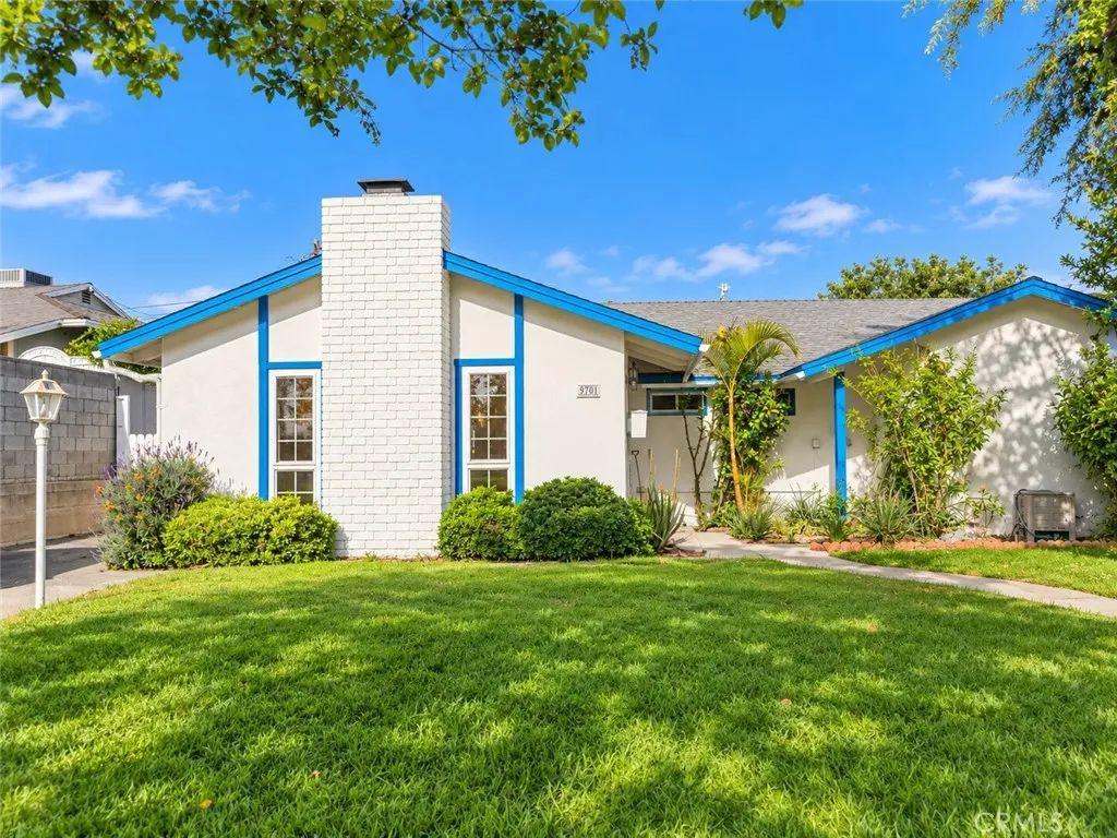 970 Pepperhill, Pasadena, CA 91107