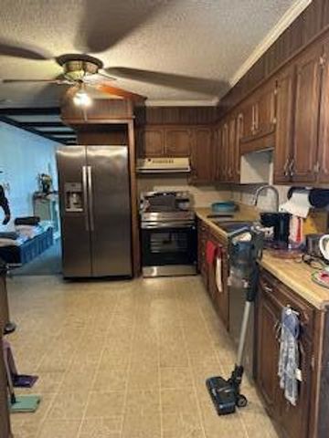 221 Wildwood Avenue, Sumter, SC 29154