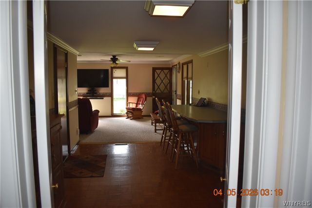 828 Sun Valley Drive, North Tonawanda, NY 14120