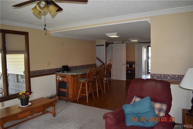 828 Sun Valley Drive, North Tonawanda, NY 14120
