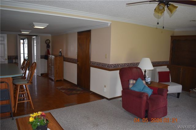 828 Sun Valley Drive, North Tonawanda, NY 14120