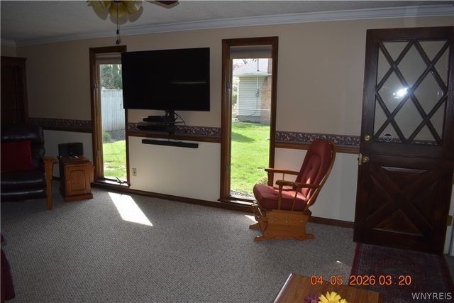 828 Sun Valley Drive, North Tonawanda, NY 14120