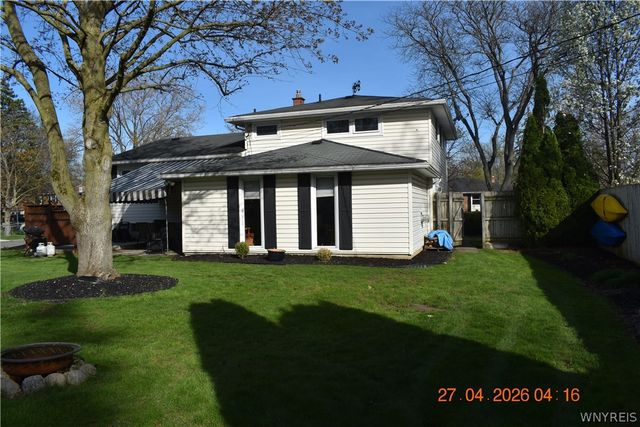 828 Sun Valley Drive, North Tonawanda, NY 14120