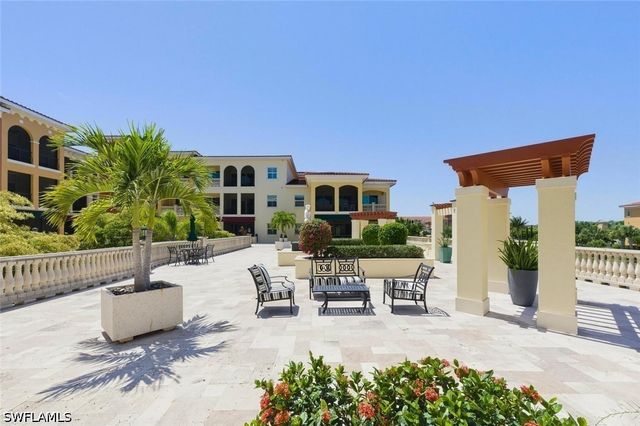 21490 Strada Nuova CIR 201, Estero, FL 33928