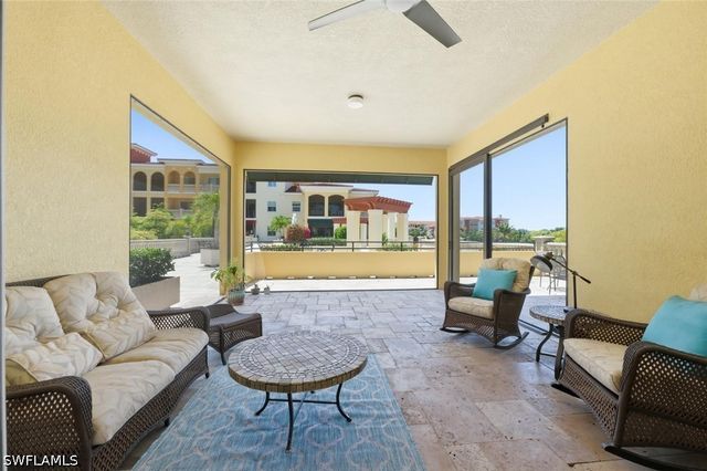 21490 Strada Nuova CIR 201, Estero, FL 33928