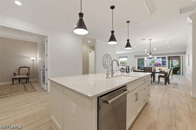 21490 Strada Nuova CIR 201, Estero, FL 33928