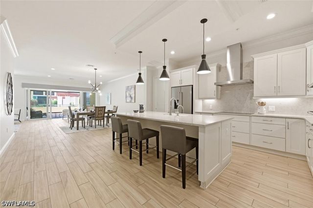 21490 Strada Nuova CIR 201, Estero, FL 33928