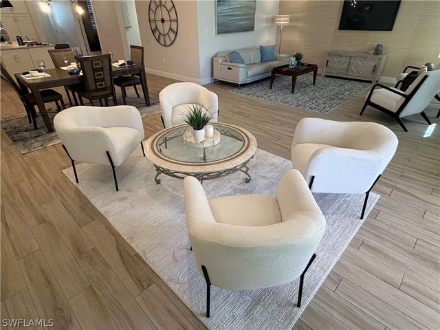 21490 Strada Nuova CIR 201, Estero, FL 33928