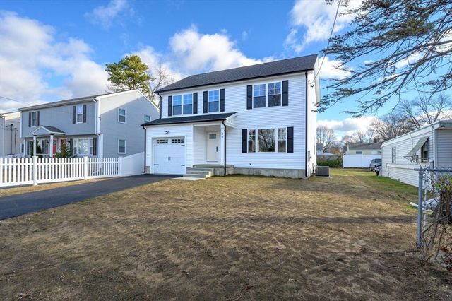 39 Wallace, Springfield, MA 01119