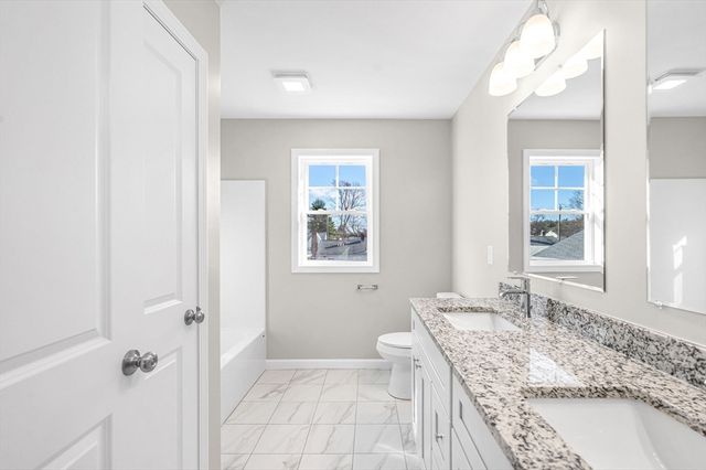 39 Wallace, Springfield, MA 01119