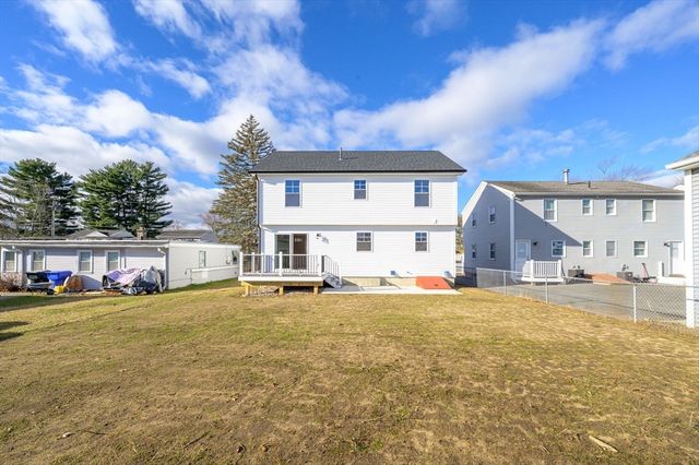 39 Wallace, Springfield, MA 01119