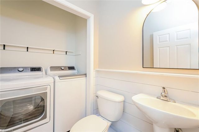 307 Skiles Heights I, Thomasville, NC 27360