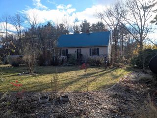 123 Warren Street, Laconia, NH 03246