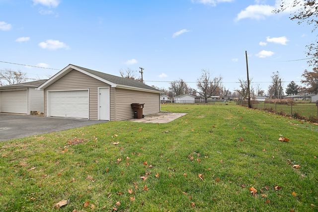 749 W New Monee Road, Crete, IL 60417