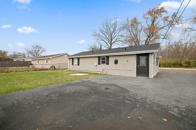 749 W New Monee Road, Crete, IL 60417