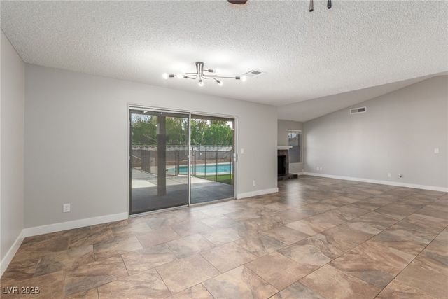 3012 Light Wind Court, Las Vegas, NV 89108