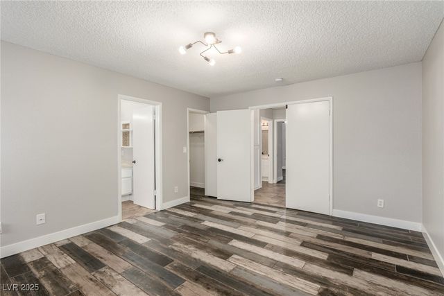 3012 Light Wind Court, Las Vegas, NV 89108