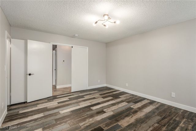 3012 Light Wind Court, Las Vegas, NV 89108