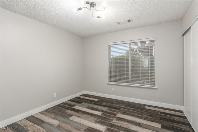 3012 Light Wind Court, Las Vegas, NV 89108