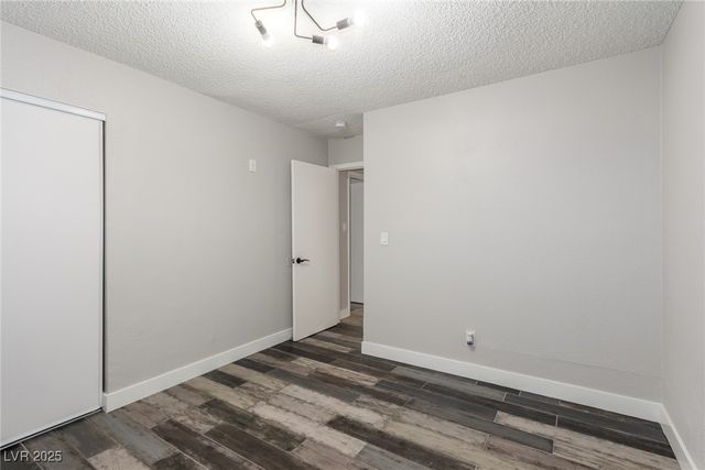 3012 Light Wind Court, Las Vegas, NV 89108