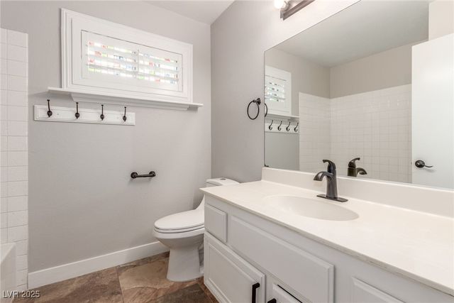 3012 Light Wind Court, Las Vegas, NV 89108