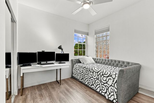 1521 Sorrento Drive 1521, Weston, FL 33326