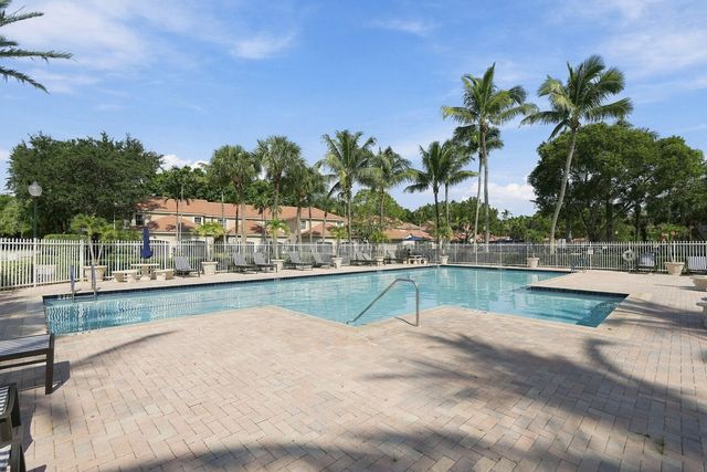 1521 Sorrento Drive 1521, Weston, FL 33326