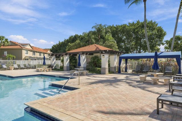 1521 Sorrento Drive 1521, Weston, FL 33326