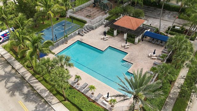 1521 Sorrento Drive 1521, Weston, FL 33326