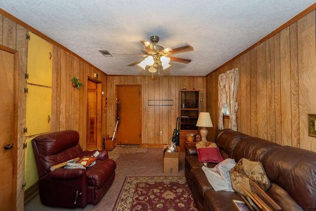 8002 Richland Drive, Houston, TX 77028