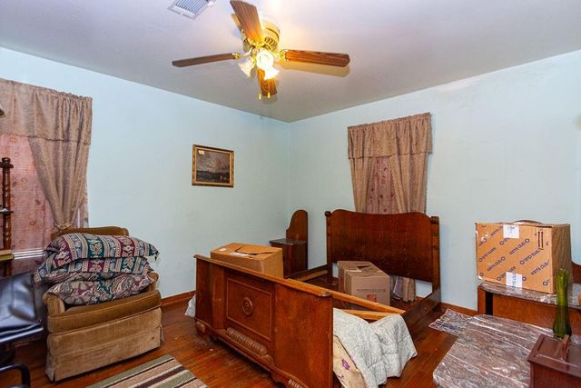 8002 Richland Drive, Houston, TX 77028