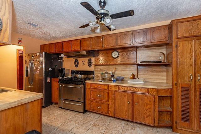 8002 Richland Drive, Houston, TX 77028