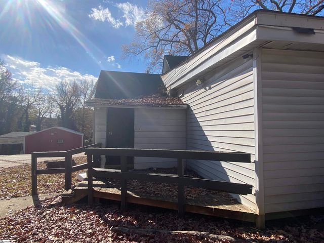 409 Easley Bridge Road, Greenville, SC 29611