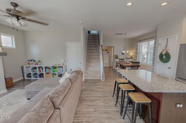 46 Principal Way, Clayton, NC 27520