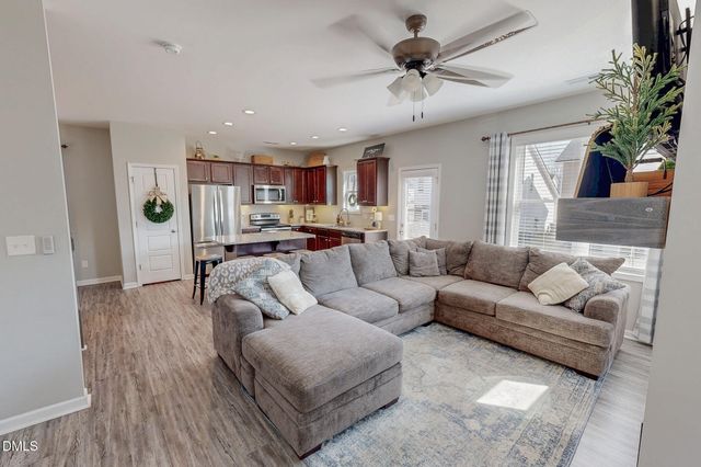 46 Principal Way, Clayton, NC 27520