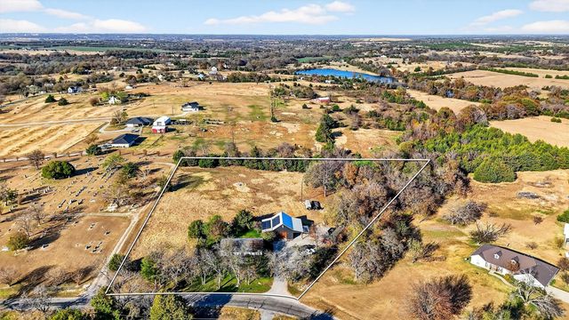 5816 Luella Road, Sherman, TX 75090