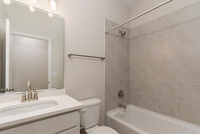 2220 Esplanade Street, 23D, Union, KY 41091