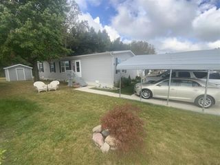 3884 Shoreham Street, Jackson, MI 49201