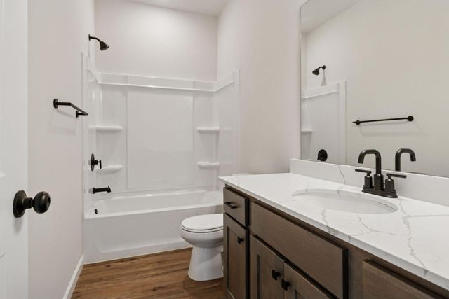 216 Carver Creek Place, Carver, MN 55315