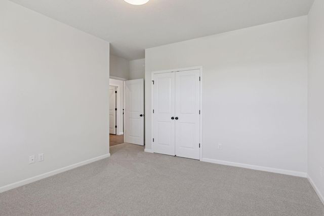 216 Carver Creek Place, Carver, MN 55315