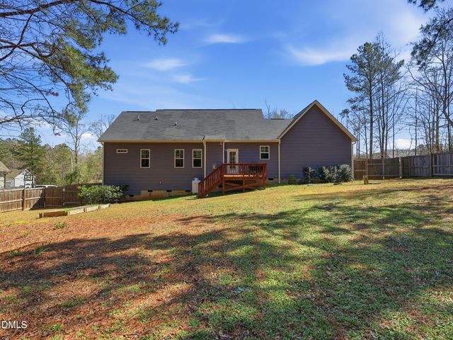 51 Golden Eagle Ridge, Zebulon, NC 27597