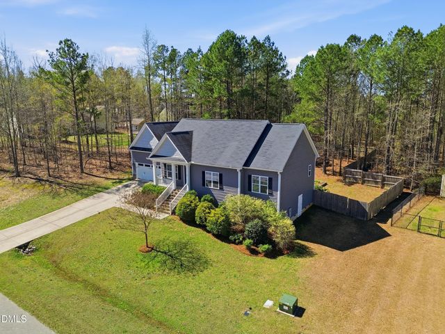 51 Golden Eagle Ridge, Zebulon, NC 27597