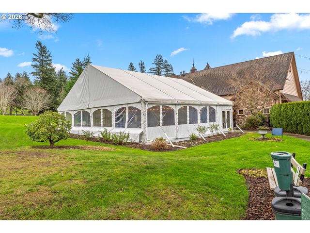 11292 Se FALCO St, Happy Valley, OR 97086