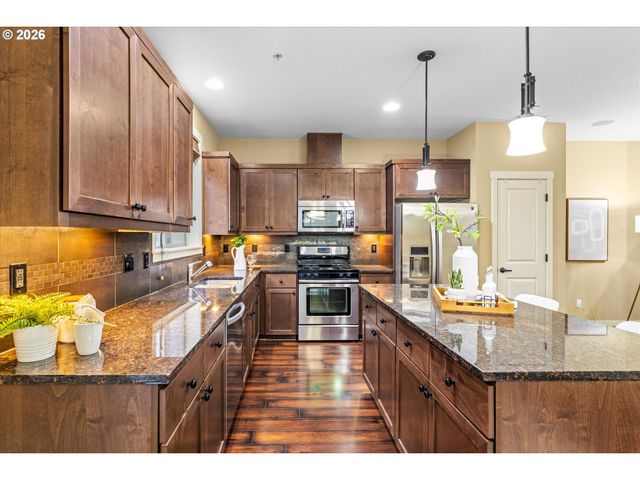 11292 Se FALCO St, Happy Valley, OR 97086