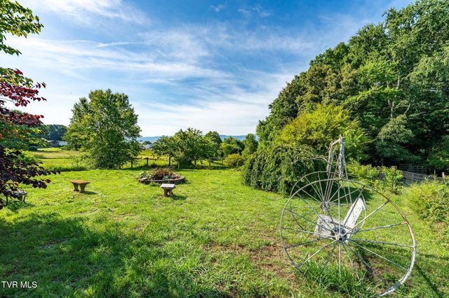 154 Stockton Road, Chuckey, TN 37641